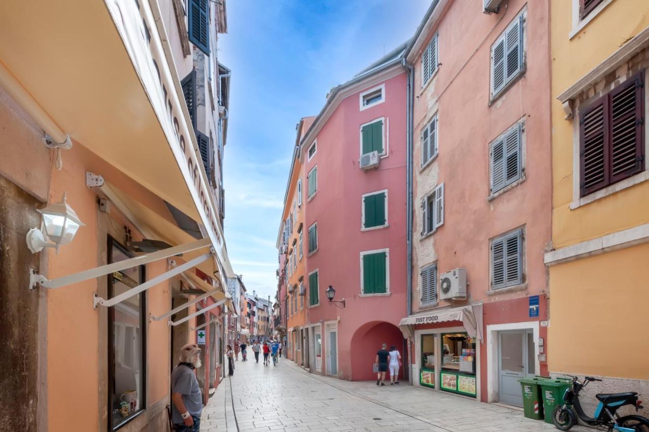 Sea View Apartment Rovinj Exteriör bild